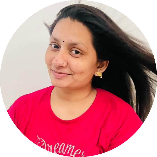 Sonal-Yoga-Teacher